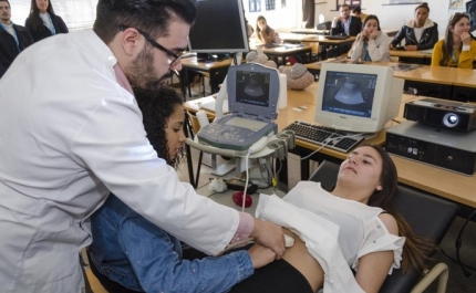 UALG RECEBE MULTIDÃO DE ALUNOS