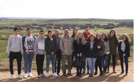 SOLARLAB EM MARTIM LONGO ABRE AS PORTAS A PEQUENOS ESTUDANTES NO OPEN EU DAYS 2016