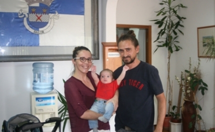 Junta de Freguesia de Salir continua a apoiar bebés residentes na freguesia