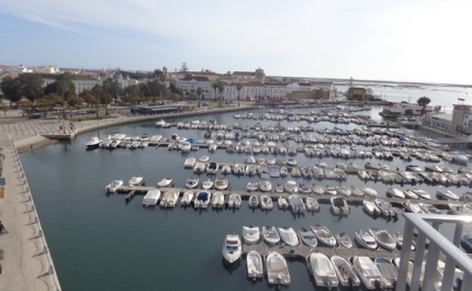 Autarca espera que concurso para construir novo porto em Faro arranque este ano