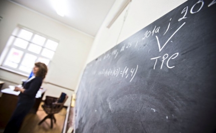 PS: Educação sem rei nem roque