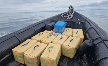 Polícia marítima apreende 21 fardos de material estupefaciente a sul da Barra do rio Guadiana