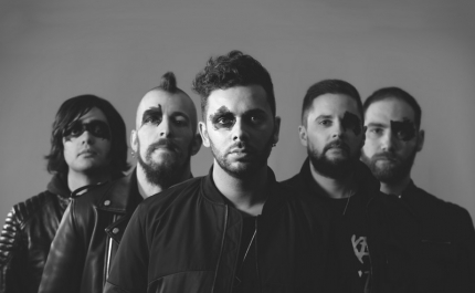 VISEENSES SHUTTER DOWN NA PRIMEIRA SUMMER SESSION DO GUESS BAR, A 8 DE JULHO