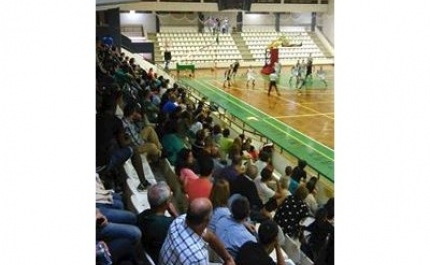 «Basquetebol volta a encher Pavilhão Farense»