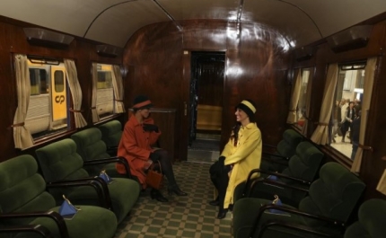 Comboio presidencial viaja até Faro após 125 anos da chegada à cidade