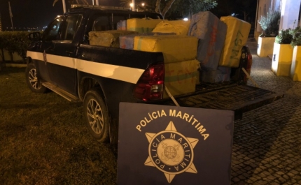 Polícia Marítima apreende 17 fardos de droga em Albufeira e Silves