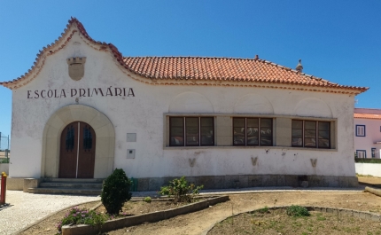 FOI APROVADO O PROJETO DE RECUPERAÇÃO E TRANSFORMAÇÃO DA ESCOLA DA CARRAPATEIRA, PARA CENTRO CULTURAL E COMUNITÁRIO DA CARRAPATEIRA 
