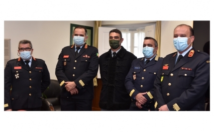 Bombeiros Profissionais do Algarve fazem formação para reforço de competências