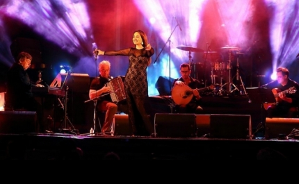 FESTIVAL AL-BUHERA DESPEDIU-SE COM CASA CHEIA  