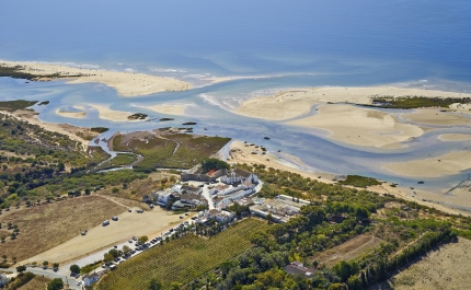 RESULTADOS «ASSINALÁVEIS» DO PRINCIPAL MERCADO EMISSOR DE TURISTAS NO ALGARVE