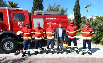Dia Mundial da Floresta e da Árvore assinalado em Albufeira com centenas de participantes