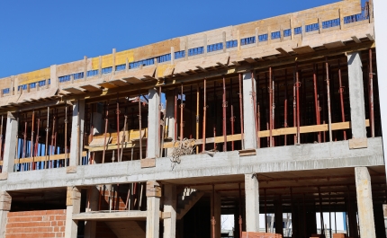 Custos de construção de habitação nova sobem 4% em 2025