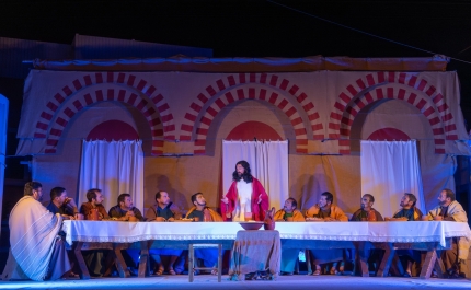 Recriação em Pêra da Paixão de Cristo voltou a fazer-se para ajudar a celebrar a Semana Santa 