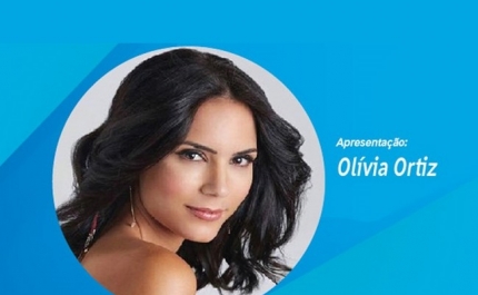 Olívia Ortiz apresenta em Faro desfile de moda Baixa Fashion 