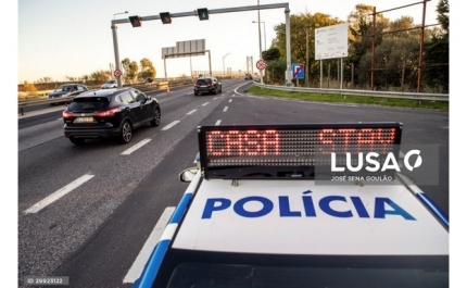 Covid-19: Circulação entre concelhos volta a estar proibida entre hoje à noite e segunda-feira