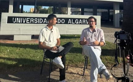 «Isto é Juventude»: o podcast que dá voz aos jovens algarvios estreia na ConecTV Algarve 