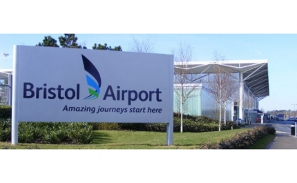 Falha de energia no aeroporto de Bristol provoca «grandes atrasos» em voos com origem em Faro