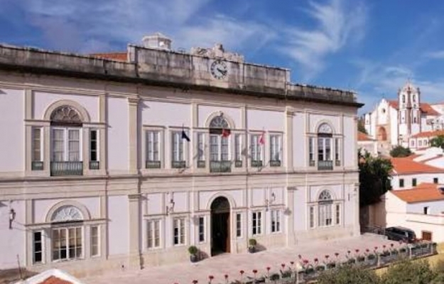 SILVES | NOVOS CONCURSOS PARA AS ÁREAS DE PEDREIRO E DESENHADOR