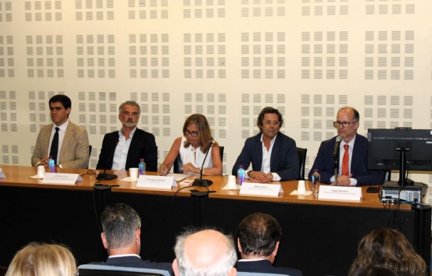 Ministra da Saúde acompanhou investimentos e projetos que reforçam a resposta do SNS no Algarve