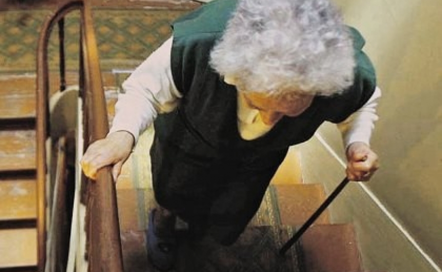 Abandono de idosos no concelho de Faro detetado por gabinete de apoio da autarquia