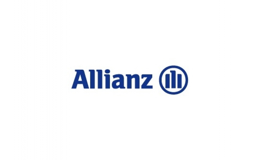 Allianz promove segurança na praia