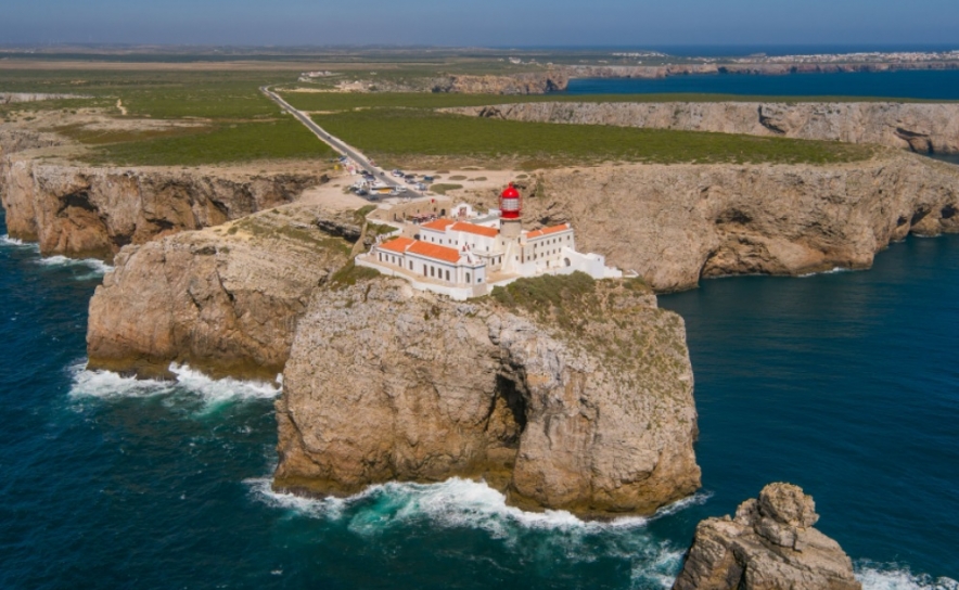 Turismo do Algarve relança cursos online gratuitos para agentes de turismo internacionais