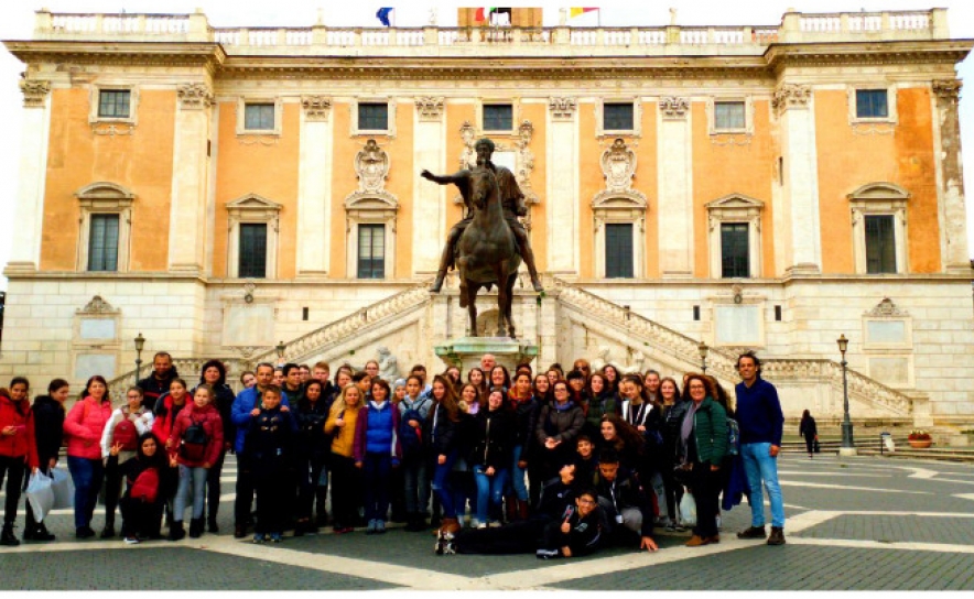 AGRUPAMENTO DE ESCOLAS PINHEIRO E ROSA Projeto Erasmus+ Fit For Future [FFF]