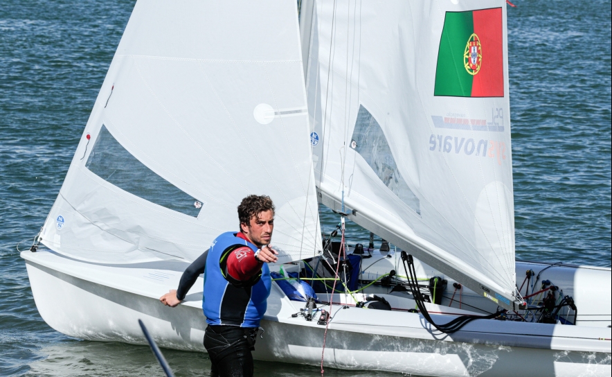 Portugueses falham medal race nos Europeus de vela 470 em Vilamoura