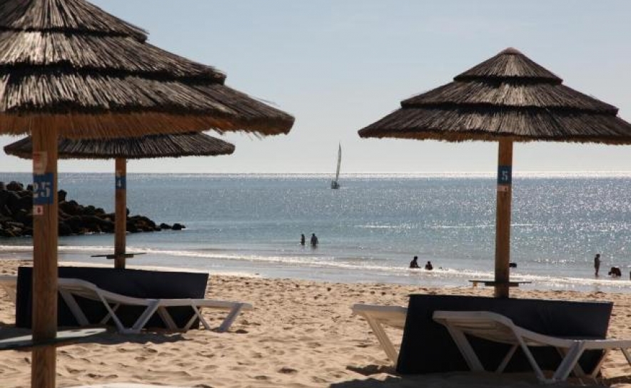 Tavira com águas balneares excelentes