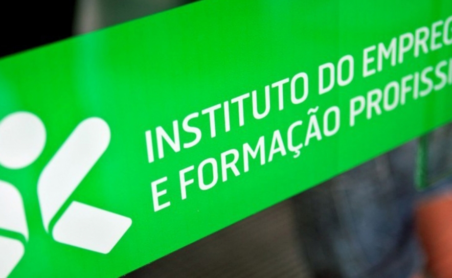 Pandemia destruiu 172,6 mil empregos mas já foram criados 208,9 mil - Barómetro