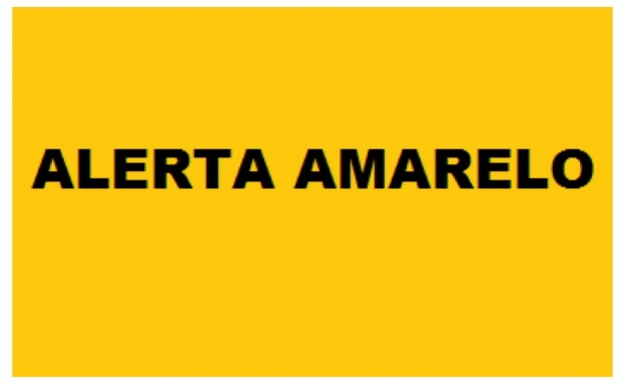 Vários distritos do continente sob aviso amarelo devido à chuva e vento forte