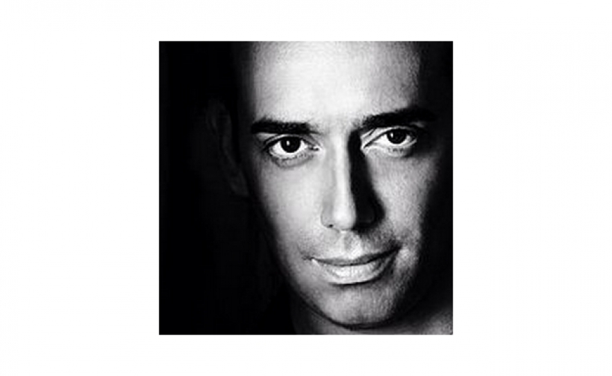 PETE THA ZOUK CELEBRA 30 ANOS DE CARREIRA NA FNAC DO MAR SHOPPING ALGARVE