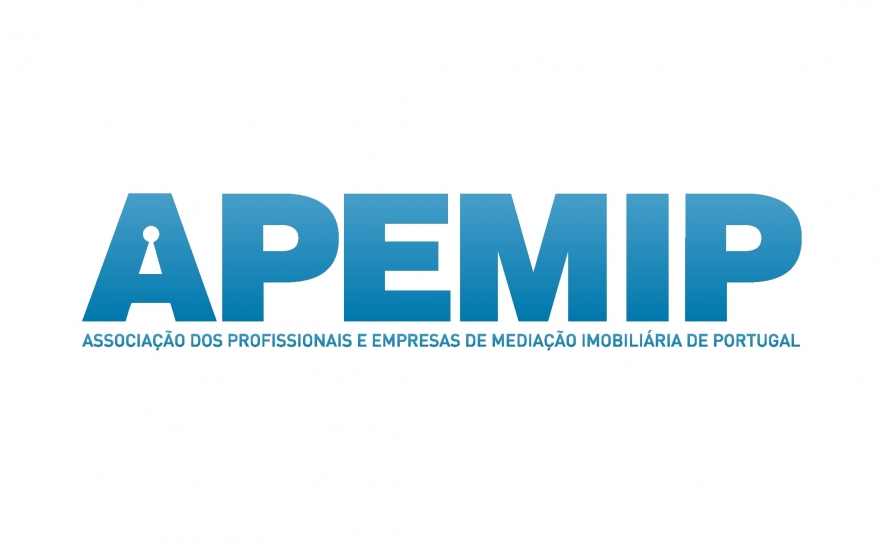 MERCADO IMOBILIÁRIO MARCADO POR OTIMISMO E CONFIANÇA NA CAPTAÇÃO DE INVESTIMENTO ESTRANGEIRO MERCADO IMOBILIÁRIO MARCADO POR OTIMISMO E CONFIANÇA NA CAPTAÇÃO DE INVESTIMENTO ESTRANGEIRO