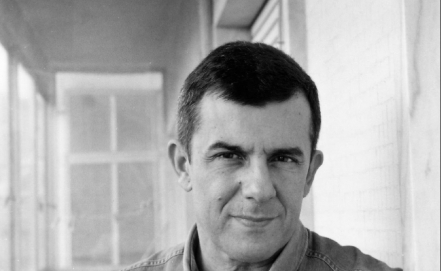 Gastão Cruz galardoado com o Prémio Nacional de Poesia António Ramos Rosa