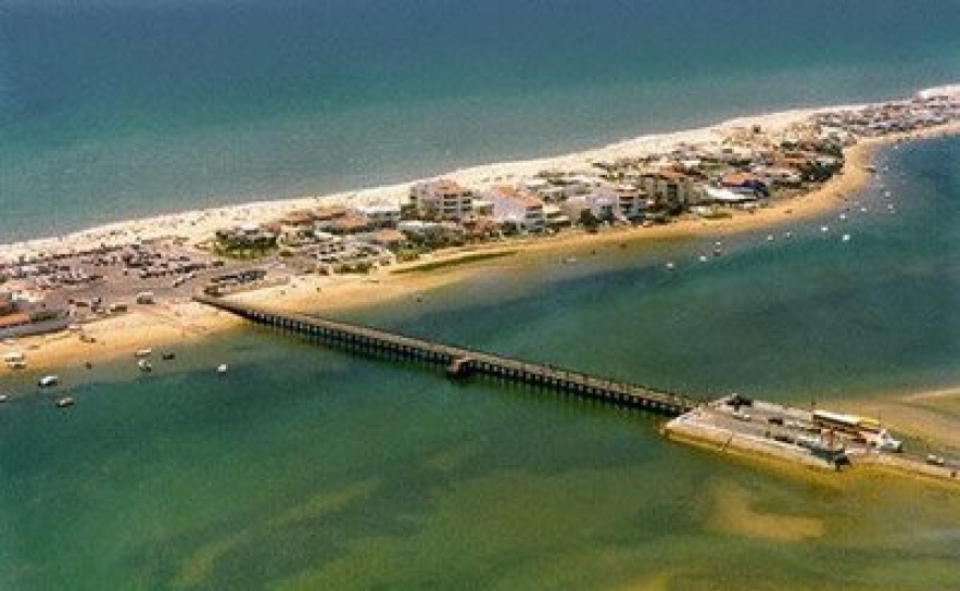 Quercus quer demolição de todas construções sem utilidade pública na Ria Formosa