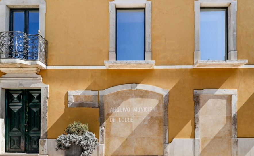 PERCURSOS ESCOLARES E PROFISSIONAIS DAS ELITES DE LOULÉ NOS SÉCULOS XIX E XX EM CONFERÊNCIA NO ARQUIVO