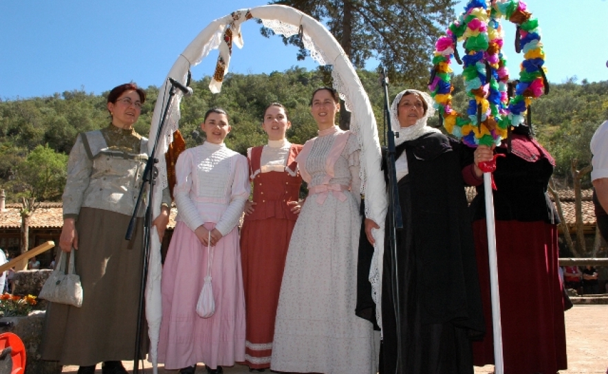 FEIRA E FESTIVAL DE FOLCLORE DE VERÃO EM ALTE
