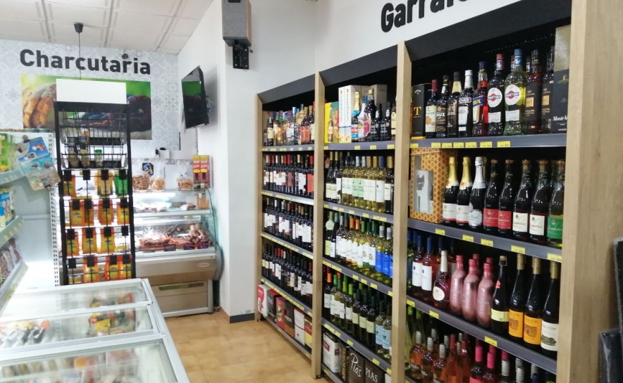  Supermercado Coviran reabre portas em Benafim 