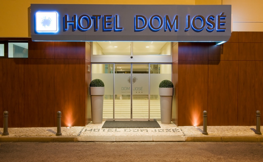 Dom José Beach Hotel assinala 50º aniversário