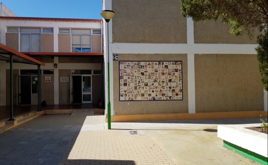 Inauguração de um painel em azulejo