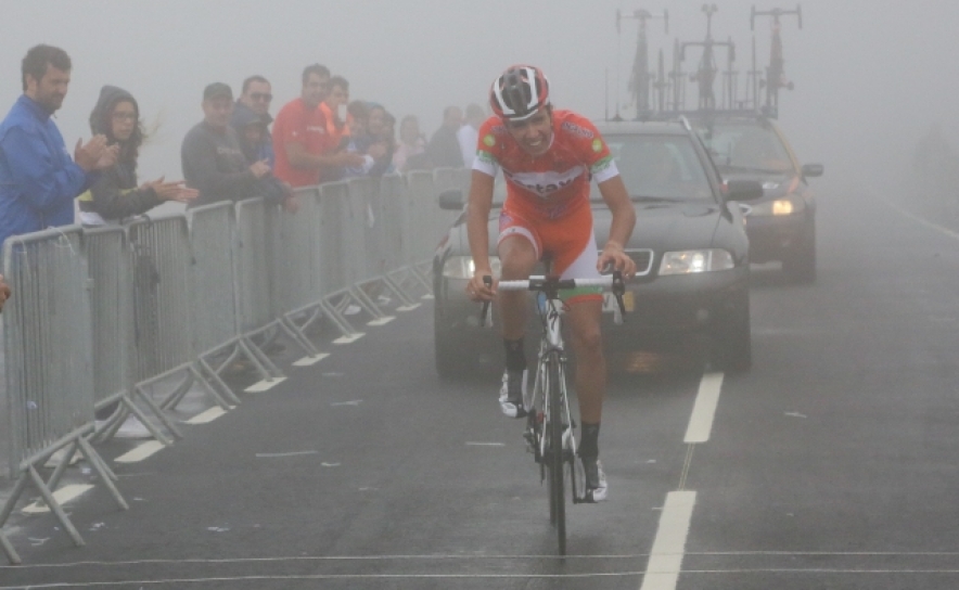 Daniel Viegas herói saído do nevoeiro | Volta a Portugal de Cadetes