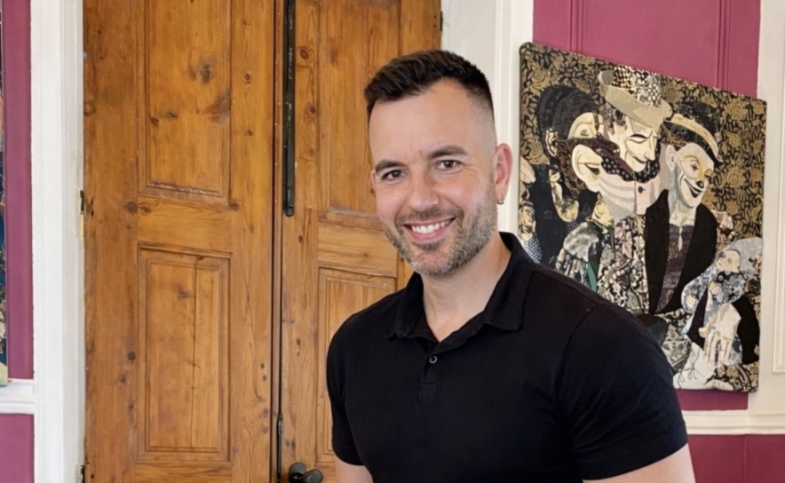 Poeta algarvio Nero leva poesia portuguesa a encontro ibérico em Aracena, Espanha