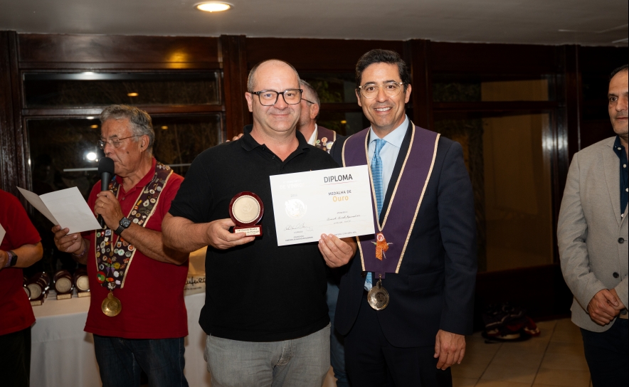 Vinhos Espumantes, Medalha Ouro , Grande Porto, Alvarinho Messala Espumante 2022