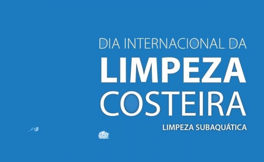 Ação de limpeza subaquática