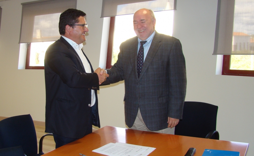Município de Alcoutim e ARS Algarve celebram protocolo para melhorar serviços da Unidade Móvel de Saúde
