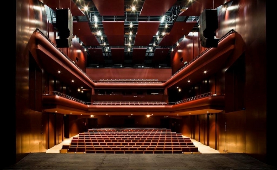 «CONVERSAS À QUINTA» COM FOLHA DE MEDRONHO E COLECTIVO JAT - JANELA ABERTA TEATRO NO CINE-TEATRO LOULETANO