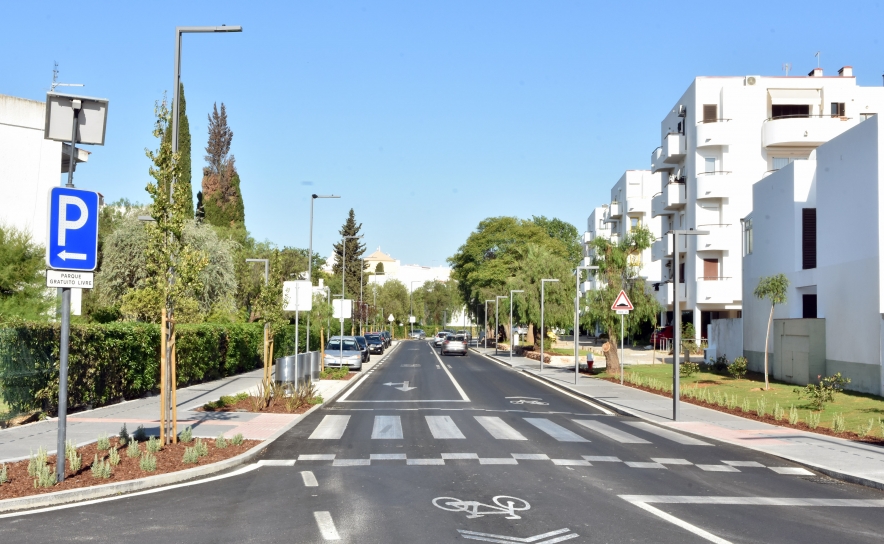 Inaugurada intervenção na Rua do Sol em Vilamoura