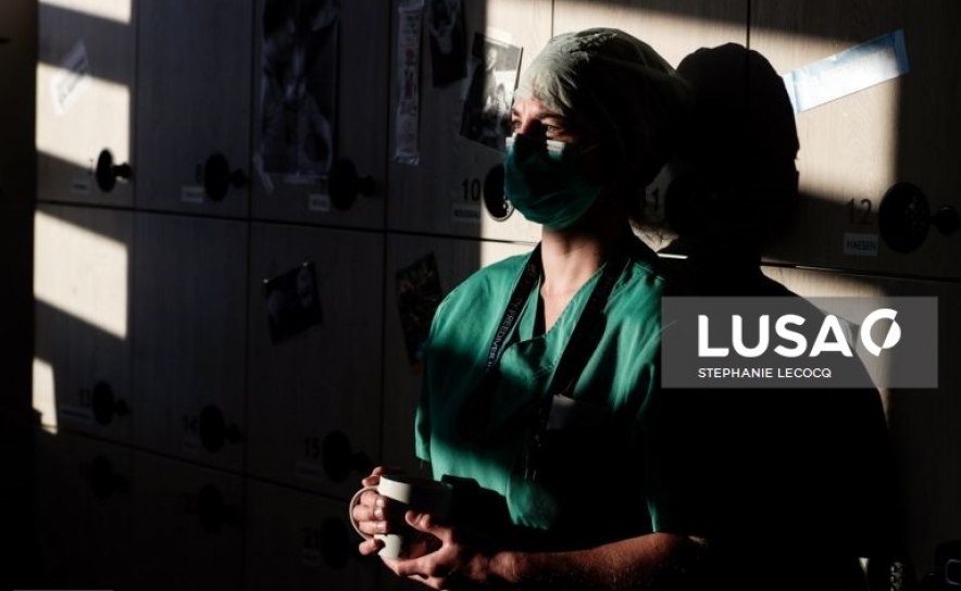 Covid-19: Doentes em casa passam a recuperados só com um teste negativo