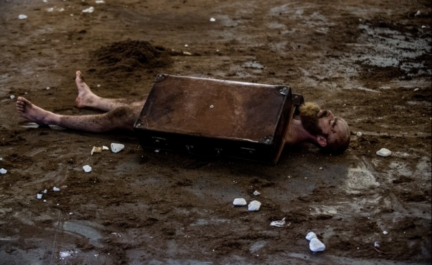 COMPANHIA OLGA RORIZ APRESENTA «SÍNDROME», EM ESTREIA ALGARVIA, NO CINE-TEATRO LOULETANO