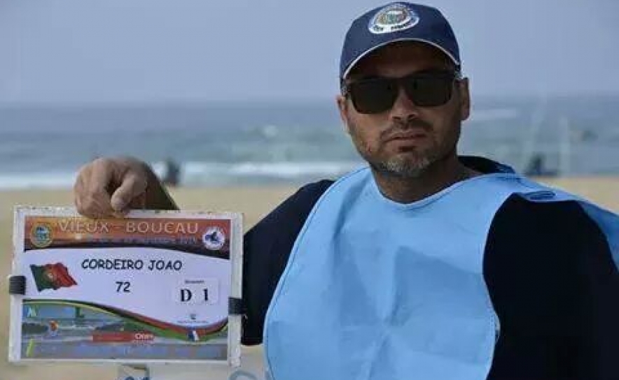 JOÃO CORDEIRO É CAMPEÃO MUNDIAL DE SURFCASTING